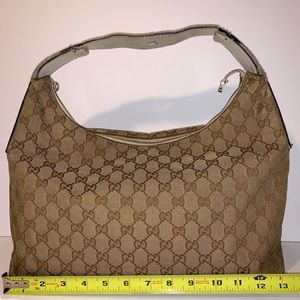 AUTHENTIC GUCCI SHOULDER BAG